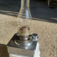 لمپا انگلیسی نیست درجهان|کلکسیون اشیاء عتیقه|فاضل آباد, |دیوار