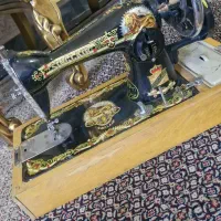 چرخ خیاطی عتیقه
