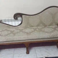 کاناپه سلطنتی سه نفره چوب راش پارچه ترک