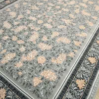 فرش های 12متر700شونه 25500نخی داخل کاور همگی زیرفی