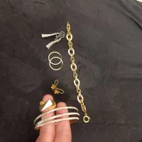 3جفت گوشواره 1عدد انگشتر و دستبند و3تا النگو