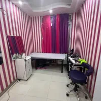 اجاره-اتاق-و-میز-ناخن