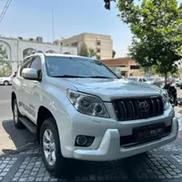 تویوتا پرادو ۲ در ۴ سلیندر، مدل ۲۰۱۳|خودرو سواری و وانت|تهران, عباس‌آباد|دیوار