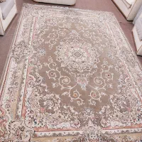 یک تخته فرش ماشینی 9 متری کارکرده تمیز سالم