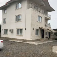 آپارتمان ۱۲۰متر تک واحدی دوخواب مبله طبقه همکف