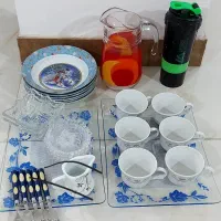 ظروف آشپزخانه