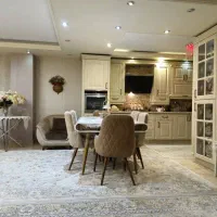 کوچه سرلک  با پارکینگ   ۸۰متر  full  /املاک شاهکار