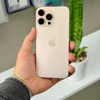 iphone 16 promax 256 gb 2 sim zaa 30 تایم شارژ