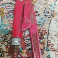 یک عدد اچار لوله گیر با یک عدد اچار قفلی