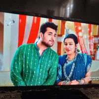 تلویزیون خانگی ال ای دی سامسونگ ۳۲ اینچ سالم ونو|تلویزیون و پروژکتور|تبریز, |دیوار