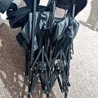 کالسکه مناسب دو قلوها