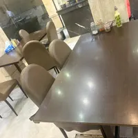 میز غذاخوری(رستورانی)
