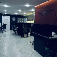 همکاری مدیریت داخلی/نیرو خدماتی