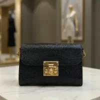 کیف|کیف، کفش، کمربند|هشتگرد, فاز ۷ مهستان|دیوار