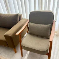 مبل 7نفره دوسال کار کرده ولی شیک وتمیز|مبلمان خانگی و میز عسلی|شیراز, شهرک والفجر|دیوار