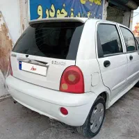 ام وی ام ۱۱۰ یه بی رنگ