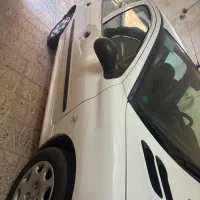 206تیپ دو مدل ۹۶|خودرو سواری و وانت|شاهین‌شهر, عطار|دیوار