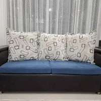 مبل هفت نفره چرم با زیر دستی