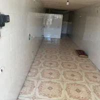 مغازه تجاری در کنار گذر اصلی