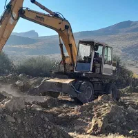 بیل لاستیکی  کوماتسوخط۵استثنایی|خودرو سنگین|میمند, |دیوار