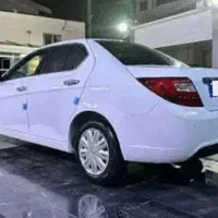 دنا پلاس ۵ دنده دستی EF7 سفید ۱۴۰۴