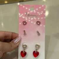 گوشواره طرح قلب و Love مناسب ولنتاین