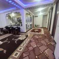 خانه ویلایی بر خیابان اصلی