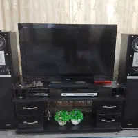 تلویزیون ال سی دی سونی ۴۲ بهمراه میز|تلویزیون و پروژکتور|گنبد کاووس, |دیوار