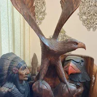 تعدادی دکوری و مجسمه و یام یام چوبی|مجسمه، تندیس، ماکت|تهران, چیتگر جنوبی|دیوار