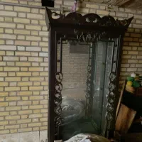 بوفه ومیز تمیز و سالم دوست حراج