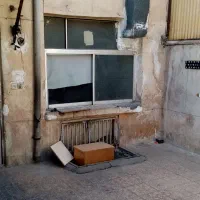 هم کار و تولید و انبار هم سکونت