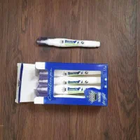 یک بسته کاغذ A4 و لاک غلط گیر و زونکن