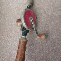 دریل دستی قدیمی