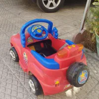 ماشین شارژی بچه گانه|اسباب‌بازی بچه|میانه, |دیوار