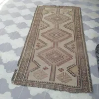 فرش دستباف قدیمی