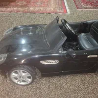 یک عدد ماشین سالم سالم فقط نیاز به باطری دارد