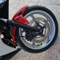 cbr250r مدل ۲۰۱۱ کارکرد ۲۴۰۰۰