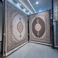 فرش ماهی برجسته و ساده در (فروشگاه بزرگ فرش نادر)