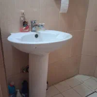 سنگ روشویی با پایه