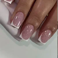 مرکز تخصصی ناخن (صادقیه )