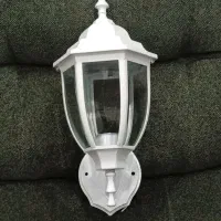 فروش۱۷عددچراغ دیواری حیاطی یاباغی
