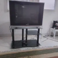 تلویزیون ۲۹ سامسونگ و میز