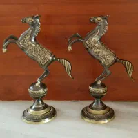 مجسمه برنزی قلم کاری