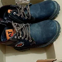 لباس بچه گانه وپوتین در حد نو|کفش و لباس بچه|کامیاران, |دیوار