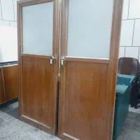 ۲ عدد درب آلومینیومی سرویس (حمام)