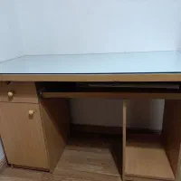 میز کامپیوتر و تحریر