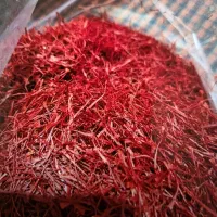 واگذاری جمع کردن گل زمین زعفران
