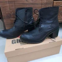 نیم بوت زنانه