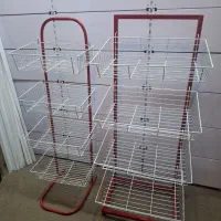 استند چیپس و پفک ، ویترین پیشخوان، پالت پیچ و مهره|فروشگاه و مغازه|رشت, نظری|دیوار