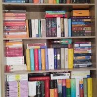 فروش کتابخانه شخصی